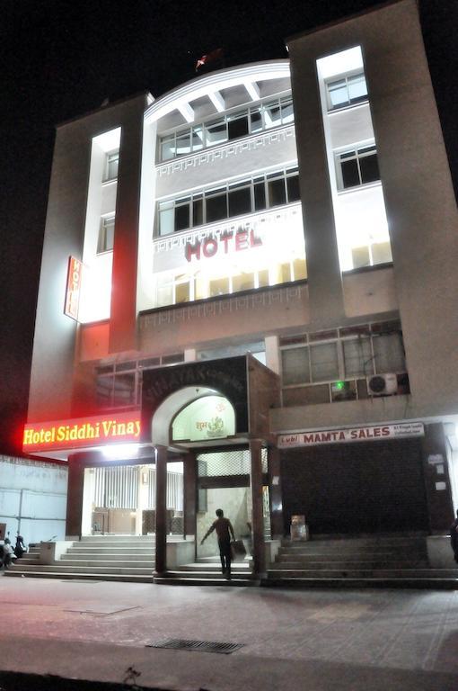 Hotel Siddhi Vinayak Station Road Джапур Экстерьер фото