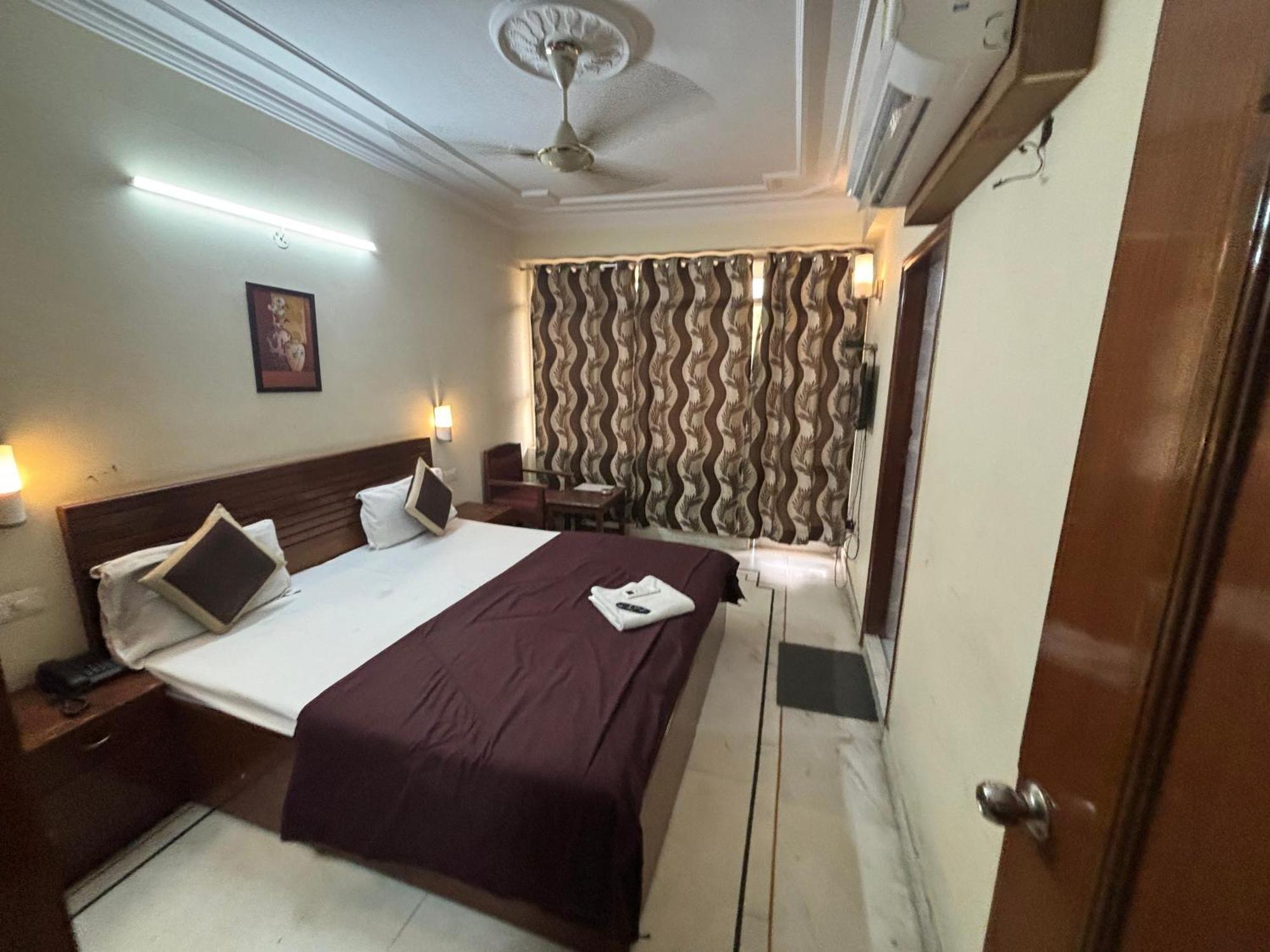 Hotel Siddhi Vinayak Station Road Джапур Экстерьер фото
