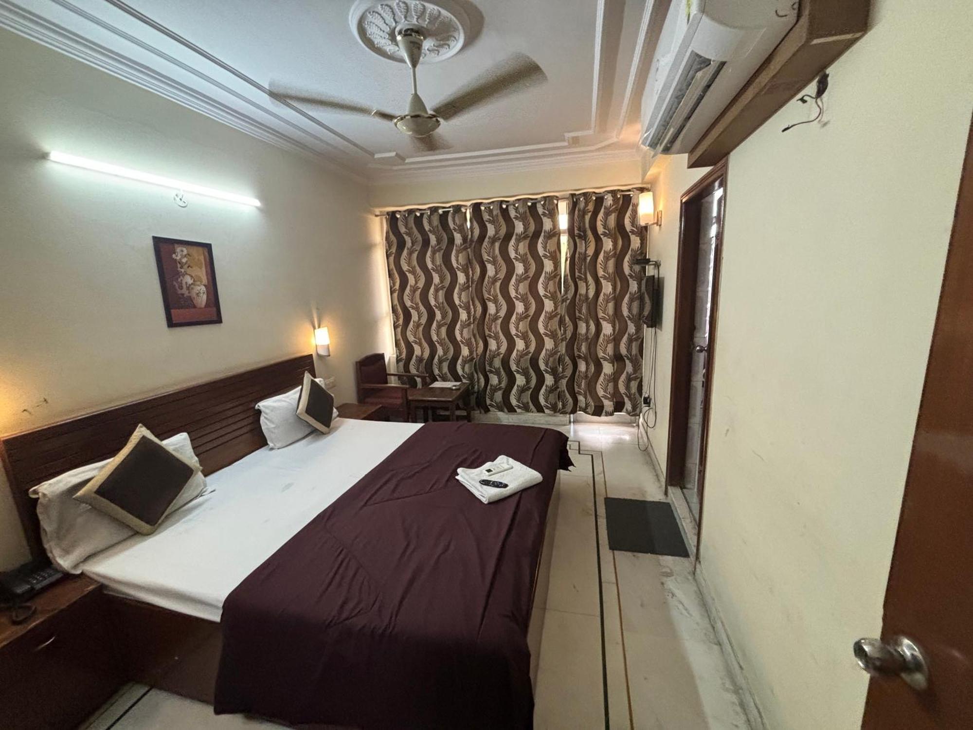 Hotel Siddhi Vinayak Station Road Джапур Экстерьер фото