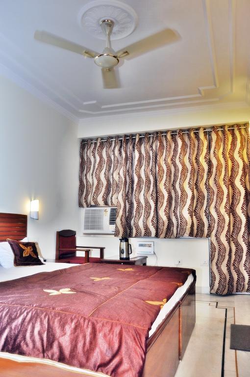 Hotel Siddhi Vinayak Station Road Джапур Экстерьер фото